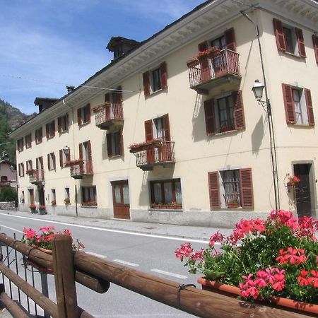 Hotel Col Du Mont Арвиер Екстериор снимка